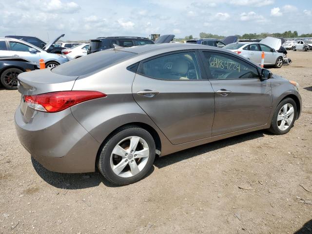 Photo 3 from auction – 2012 HYUNDAI ELANTRA GL with VIN 5NPDH4AE3CH092871