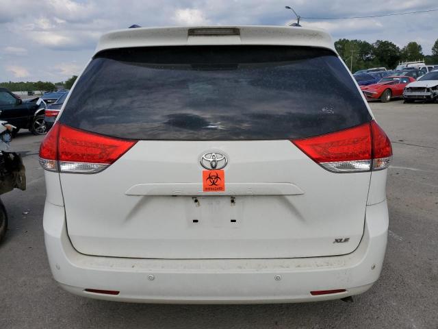 Photo 6 from auction – 2014 TOYOTA SIENNA XLE with VIN 5TDYK3DC7ES520140