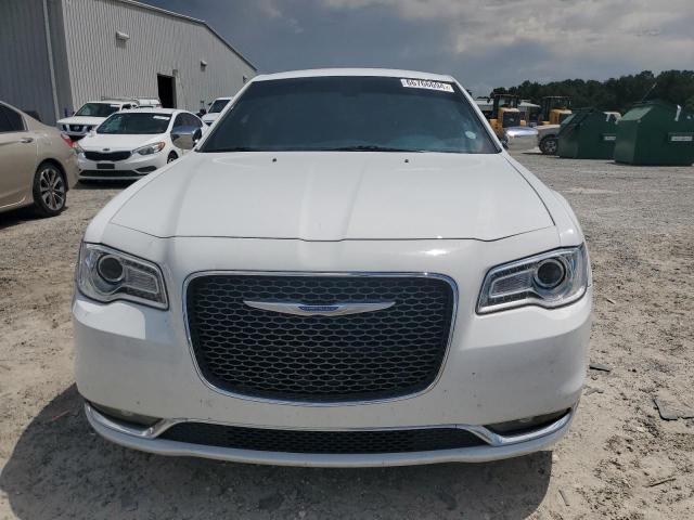 Photo 5 from auction – 2019 CHRYSLER 300 LIMITE with VIN 2C3CCAEG8KH538755