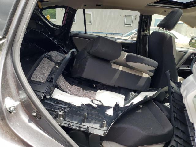 Photo 11 from auction – 2016 TOYOTA RAV4 XLE with VIN JTMRFREV0GD184339