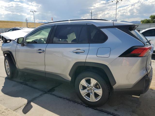 Photo 2 from auction – 2019 TOYOTA RAV4 XLE with VIN JTMP1RFV8KD008720