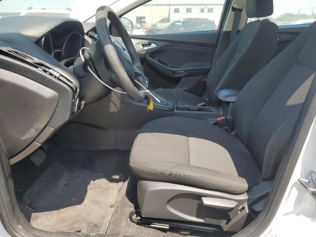 Photo 7 from auction – 2017 FORD FOCUS SE with VIN 1FADP3FE7HL265385