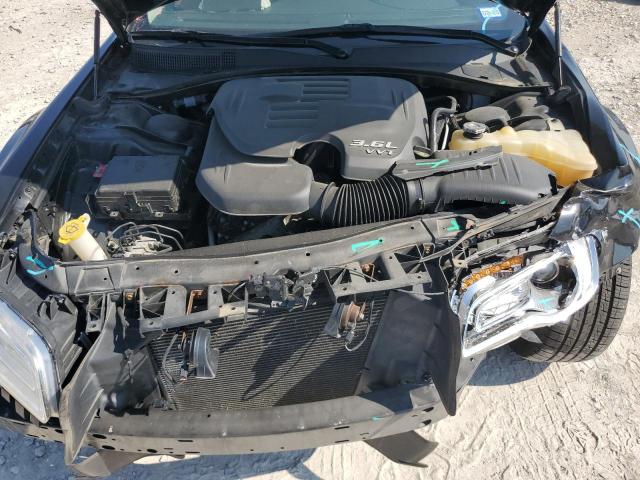 Photo 11 from auction – 2016 CHRYSLER 300C with VIN 2C3CCAKG2GH239029