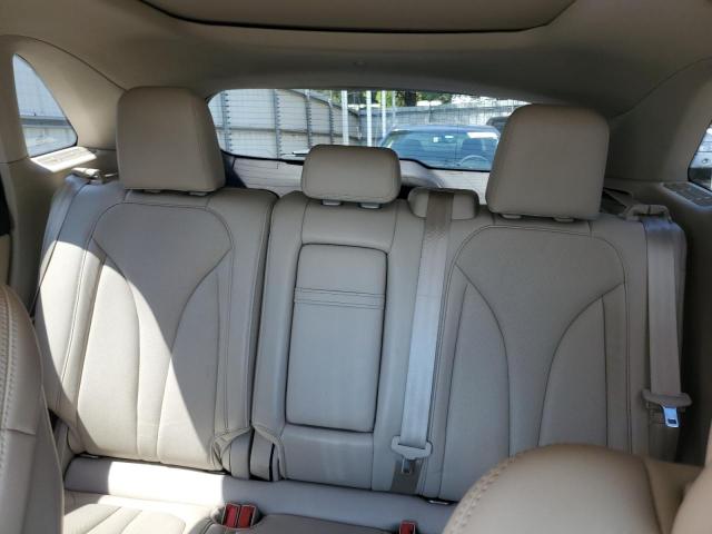 Photo 10 from auction – 2017 LINCOLN MKC RESERV with VIN 5LMTJ3DH5HUL51608