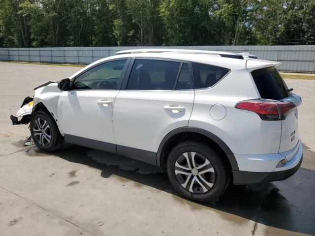 Photo 2 from auction – 2016 TOYOTA RAV4 LE with VIN JTMZFREV1GD088901