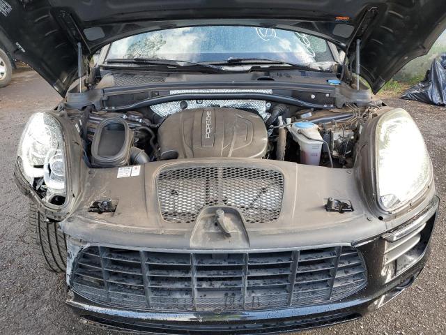 Photo 12 from auction – 2018 PORSCHE MACAN with VIN WP1AA2A59JLB13841