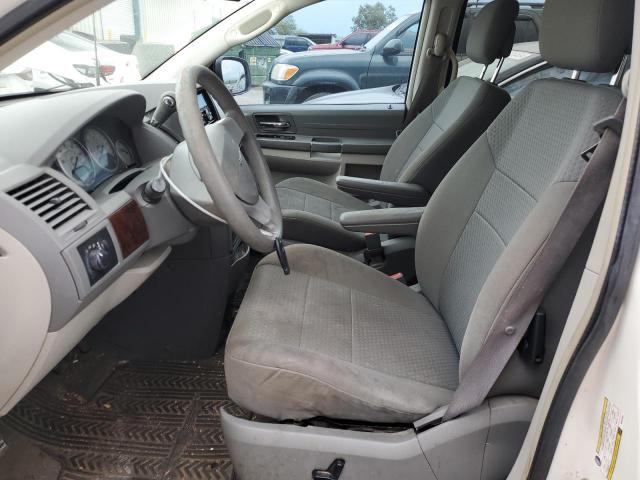 Photo 7 from auction – 2010 CHRYSLER TOWN & COU with VIN 2A4RR4DE5AR267520