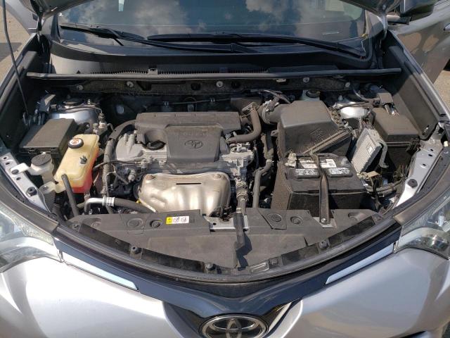 Photo 12 from auction – 2018 TOYOTA RAV4 LE with VIN JTMBFREV3JJ247332