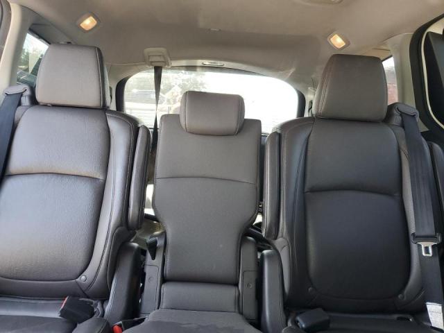 Photo 10 from auction – 2018 HONDA ODYSSEY EX with VIN 5FNRL6H75JB021769