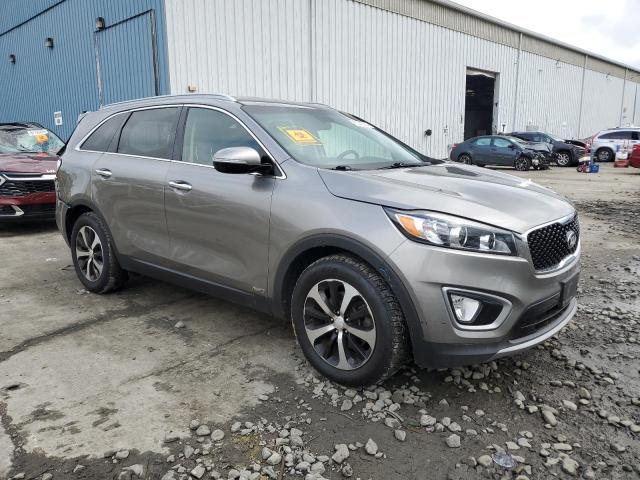 Photo 4 from auction – 2016 KIA SORENTO EX with VIN 5XYPHDA10GG145579