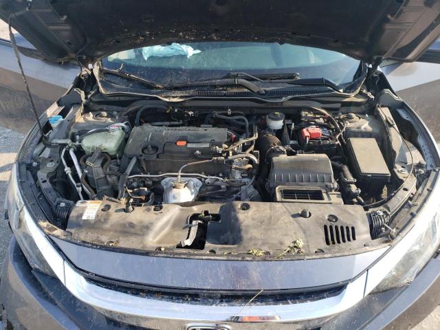 Photo 11 from auction – 2017 HONDA CIVIC LX with VIN 19XFC2F52HE022309
