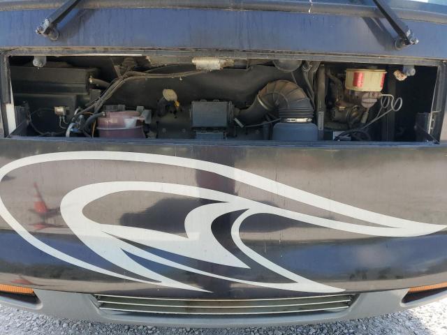 Photo 7 from auction – 2001 WINNEBAGO MOTORHOME with VIN 1FCNF53S810A06435