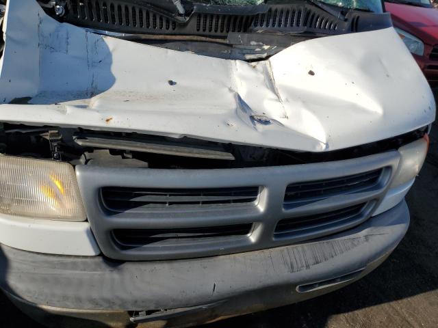 Photo 12 from auction – 2000 DODGE RAM VAN B2 with VIN 2B7JB21Y9YK119724
