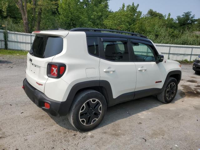 Photo 3 from auction – 2016 JEEP RENEGADE T with VIN ZACCJBCT8GPD58446