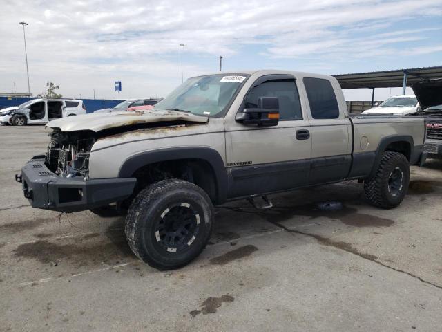CHEVROLET SILVERADO 2003 with VIN 2GCEC19T731212273 - Photo from auction