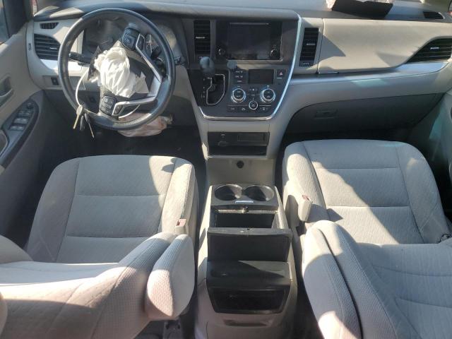 Photo 8 from auction – 2017 TOYOTA SIENNA LE with VIN 5TDKZ3DC4HS857791