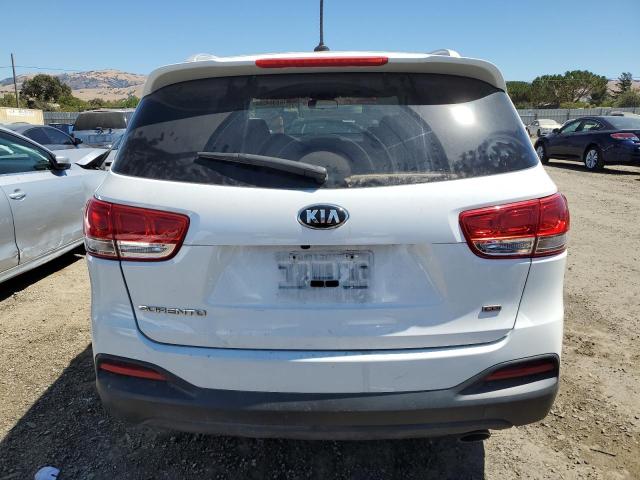 Photo 6 from auction – 2016 KIA SORENTO LX with VIN 5XYPG4A34GG176337