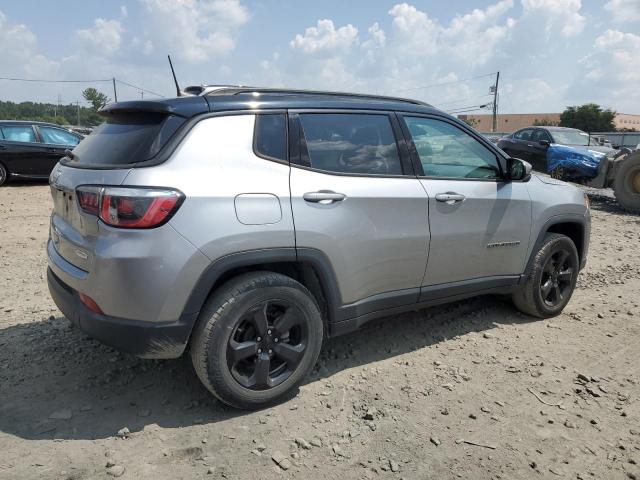Photo 3 from auction – 2019 JEEP COMPASS LA with VIN 3C4NJDBB0KT628493