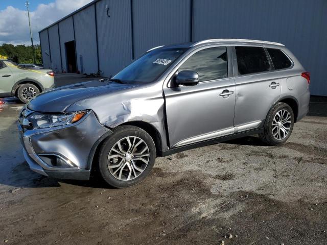 MITSUBISHI OUTLANDER 2017 with VIN JA4AD3A30HZ063619 - Photo from auction
