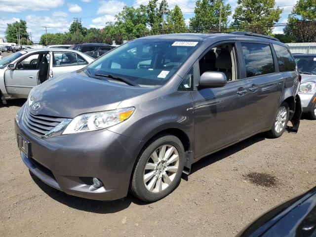 TOYOTA SIENNA XLE 2017 with VIN 5TDDZ3DC0HS165990 - Photo from auction