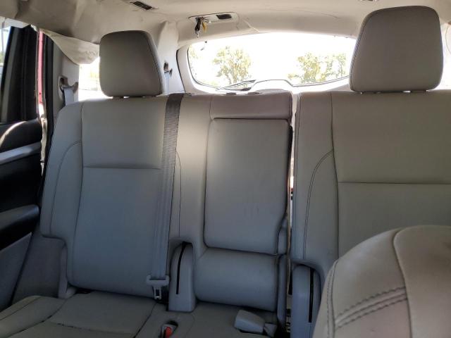 Photo 10 from auction – 2019 TOYOTA HIGHLANDER with VIN 5TDJGRFH0KS070602