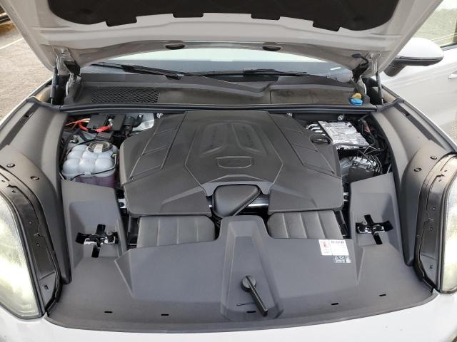 Photo 12 from auction – 2024 PORSCHE CAYENNE with VIN WP1AA2AY4RDA10228