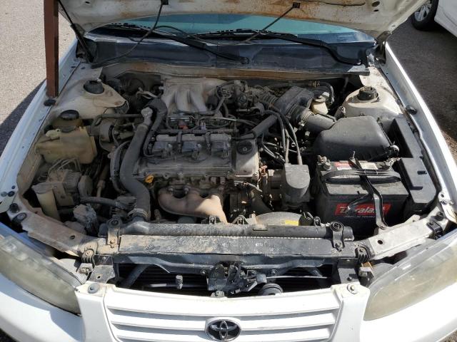 Photo 11 from auction – 2000 TOYOTA CAMRY LE with VIN 4T1BF22K6YU953555