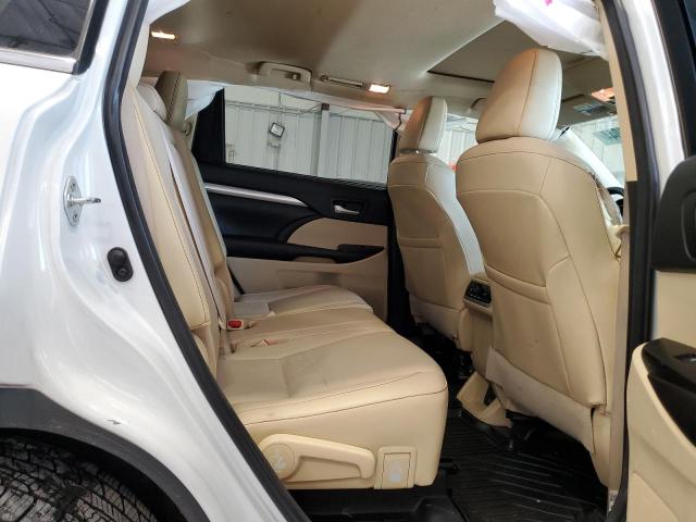 Zdjęcie 11 z aukcji – 2018 TOYOTA HIGHLANDER z VIN 5TDJZRFH6JS557411