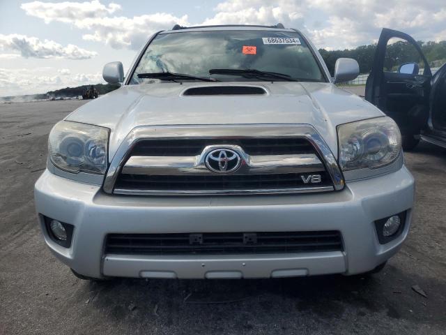 Photo 5 from auction – 2006 TOYOTA 4RUNNER SR with VIN JTEBT14R560057927