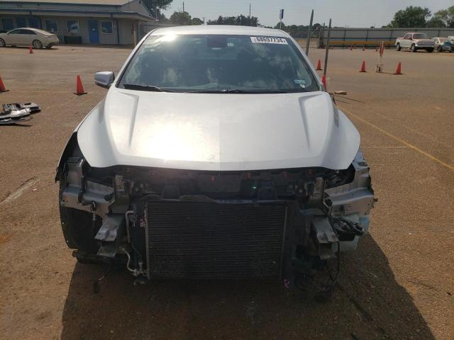 Photo 5 from auction – 2016 CHEVROLET MALIBU LIM with VIN 1G11E5SA8GF105748