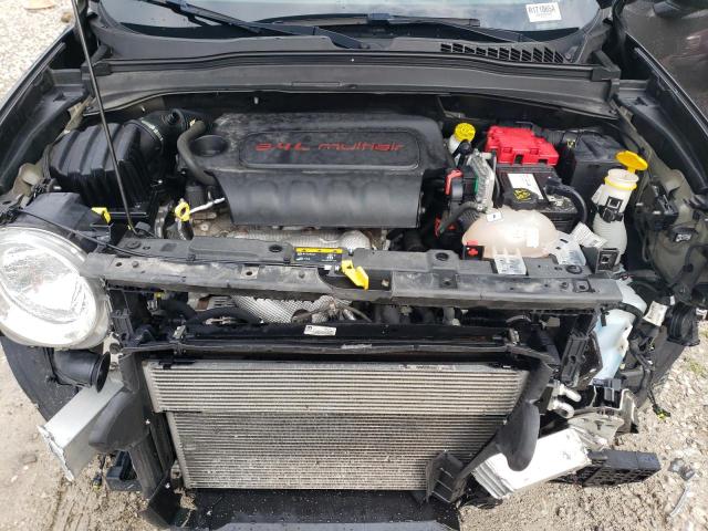 Photo 12 from auction – 2018 JEEP RENEGADE L with VIN ZACCJBBB6JPH69764