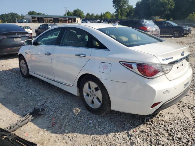 Photo 2 from auction – 2012 HYUNDAI SONATA HYB with VIN KMHEC4A4XCA038822