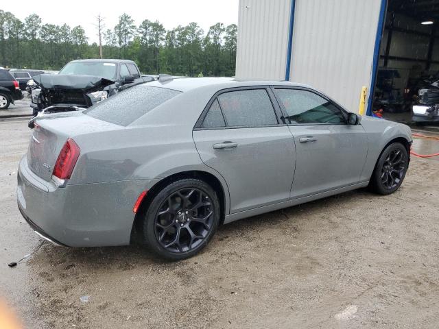 Photo 3 from auction – 2019 CHRYSLER 300 S with VIN 2C3CCABG2KH548833