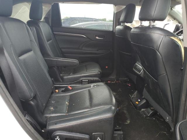 Photo 11 from auction – 2015 TOYOTA HIGHLANDER with VIN 5TDDKRFH3FS167455