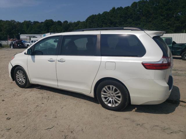 Photo 2 from auction – 2016 TOYOTA SIENNA XLE with VIN 5TDYK3DC8GS718907