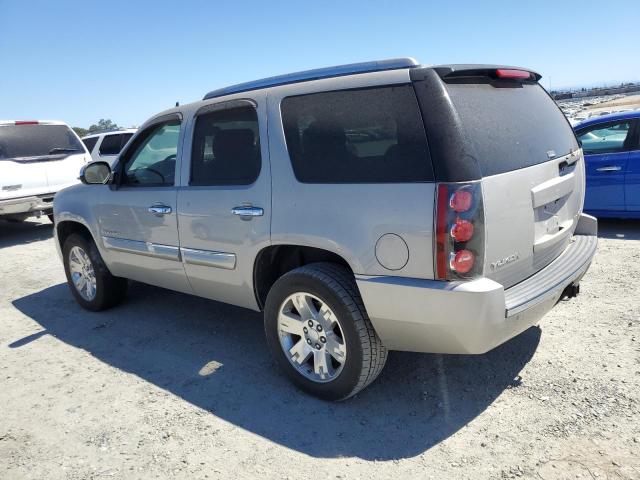 Photo 2 from auction – 2007 GMC YUKON DENA with VIN 1GKFK63847J381952