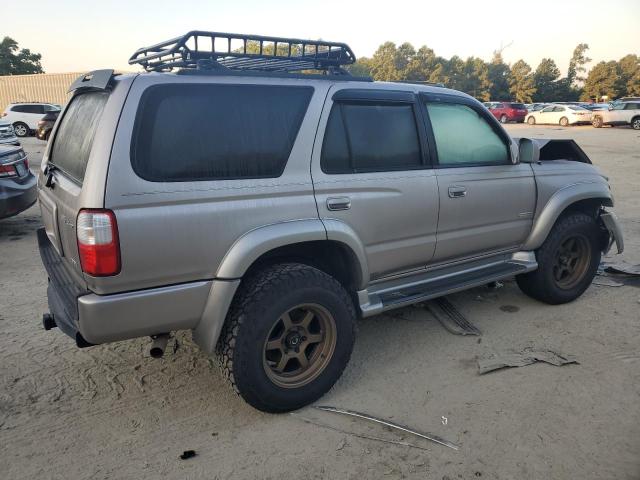 Photo 3 from auction – 2002 TOYOTA 4RUNNER SR with VIN JT3HN86R320384744