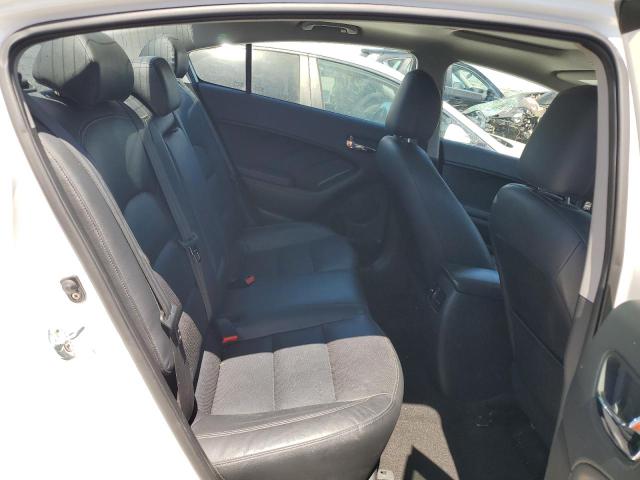 Photo 10 from auction – 2016 KIA FORTE EX with VIN KNAFZ4A89G5555003
