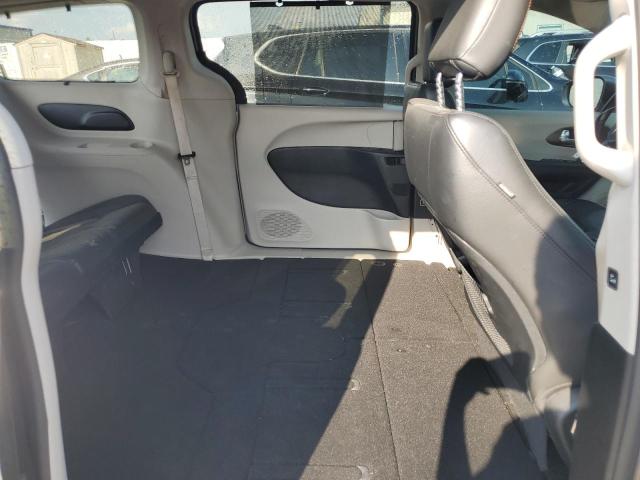 Photo 11 from auction – 2017 CHRYSLER PACIFICA T with VIN 2C4RC1BG3HR569389
