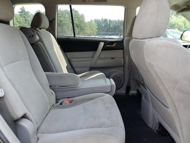 Photo 11 from auction – 2012 TOYOTA HIGHLANDER with VIN 5TDBK3EH5CS118632