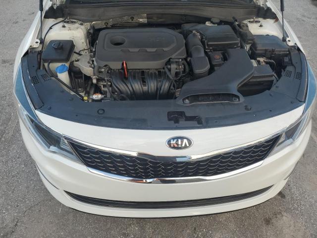 Photo 11 from auction – 2016 KIA OPTIMA EX with VIN 5XXGU4L39GG041641