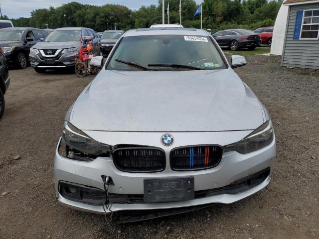 Photo 5 from auction – 2016 BMW 320 XI with VIN WBA8E5G50GNT41329