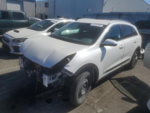 KIA NIRO LX 2021 with VIN KNDCB3LC1M5469895 - Photo from auction