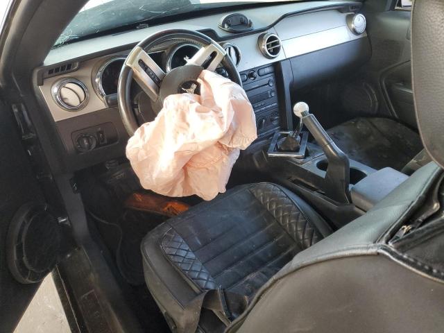 Photo 8 from auction – 2005 FORD MUSTANG with VIN 1ZVFT82H055133609