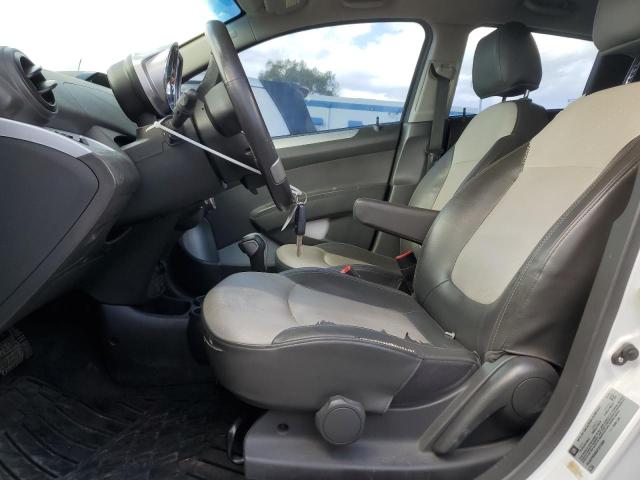 Photo 7 from auction – 2013 CHEVROLET SPARK 2LT with VIN KL8CF6S99DC575396