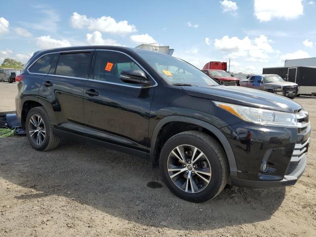 Photo 4 from auction – 2019 TOYOTA HIGHLANDER with VIN 5TDZZRFHXKS341274