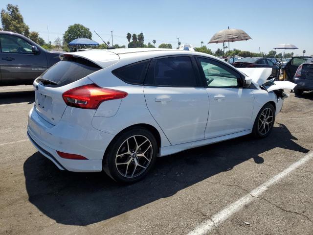 Photo 3 from auction – 2016 FORD FOCUS SE with VIN 1FADP3K27GL297618