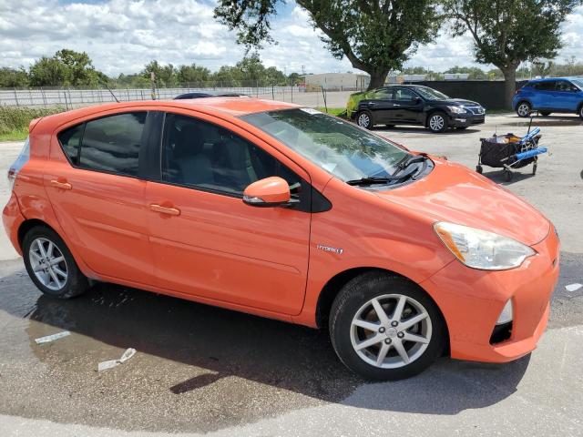 Photo 4 from auction – 2012 TOYOTA PRIUS C with VIN JTDKDTB38C1021182