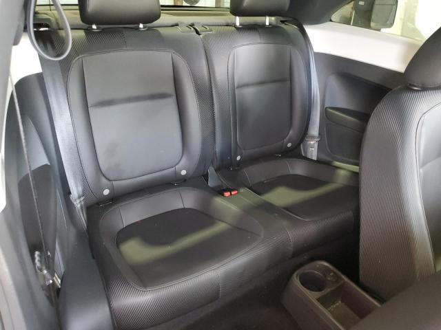 Photo 10 from auction – 2012 VOLKSWAGEN BEETLE with VIN 3VWJP7AT2CM639948