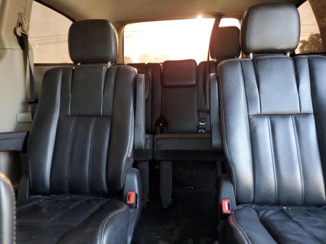 Photo 10 from auction – 2014 CHRYSLER TOWN & COU with VIN 2C4RC1BG3ER440838